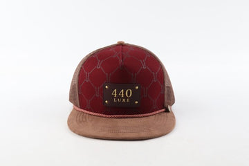 440 Luxe — Crimson Ranch