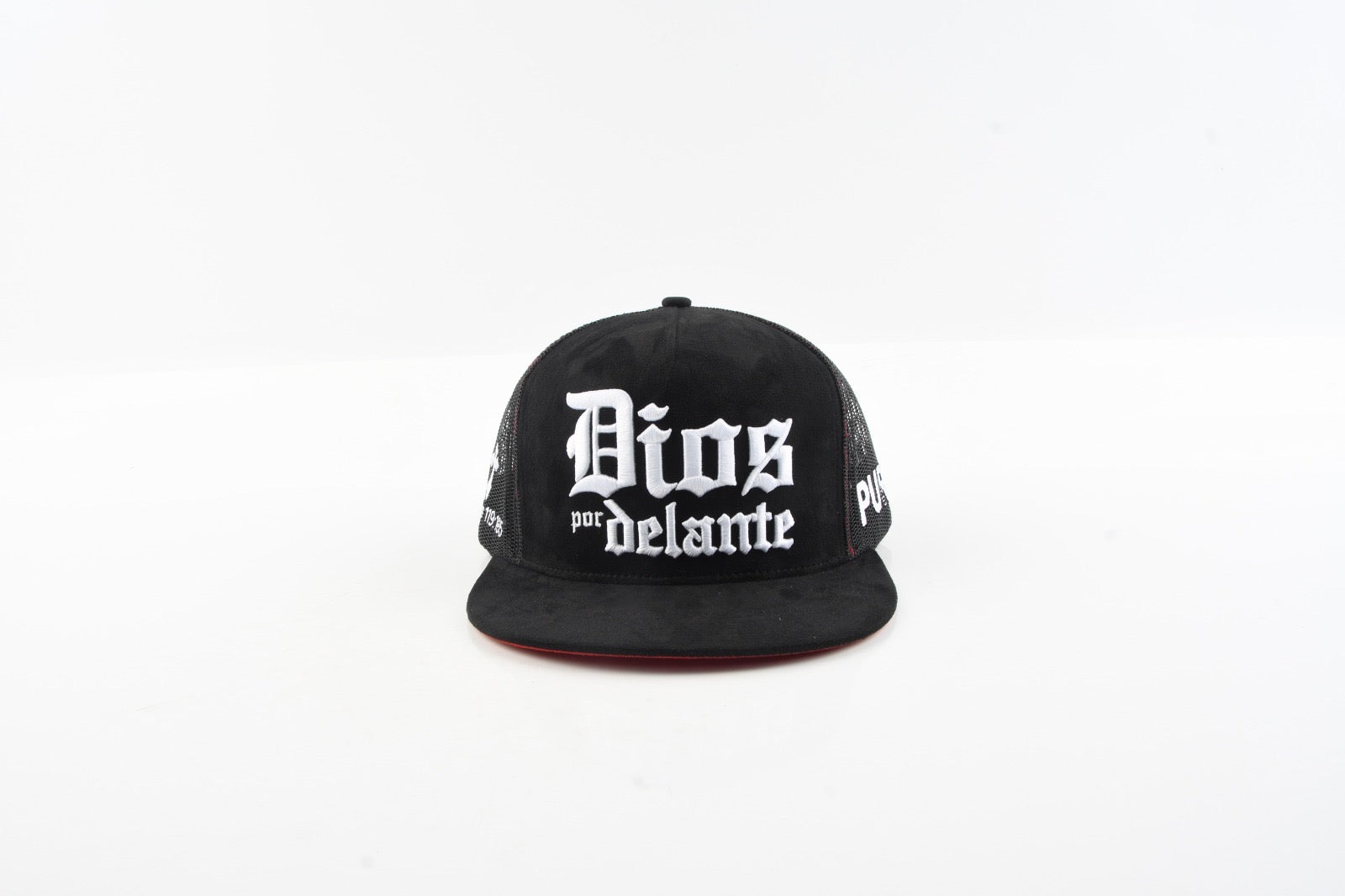 Dios Por Delante (Black & Red) (Flat Brim) - Puro 440 Hat