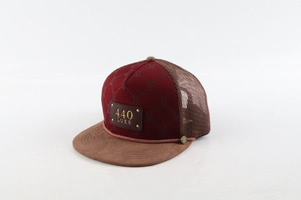 440 Luxe — Crimson Ranch